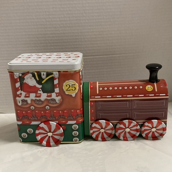 Collectors Tin Santa Express Train is made of 2 Tins Rolling Wheels Multicolor - Picture 2 of 8